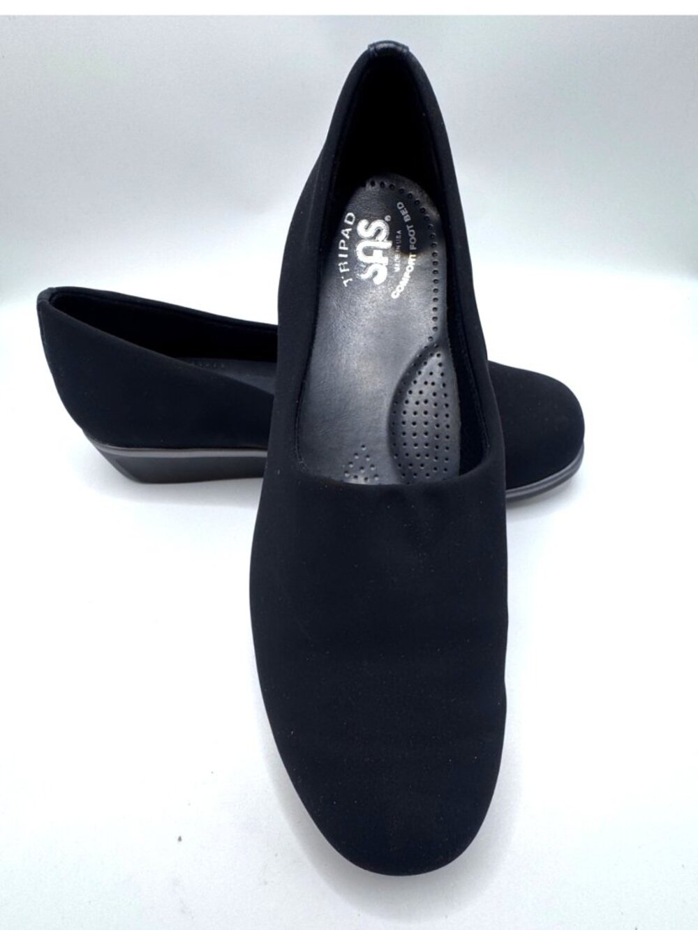 SAS Womens Black Comfort Slip-On Shoes Size 8M Non-Slip Sole